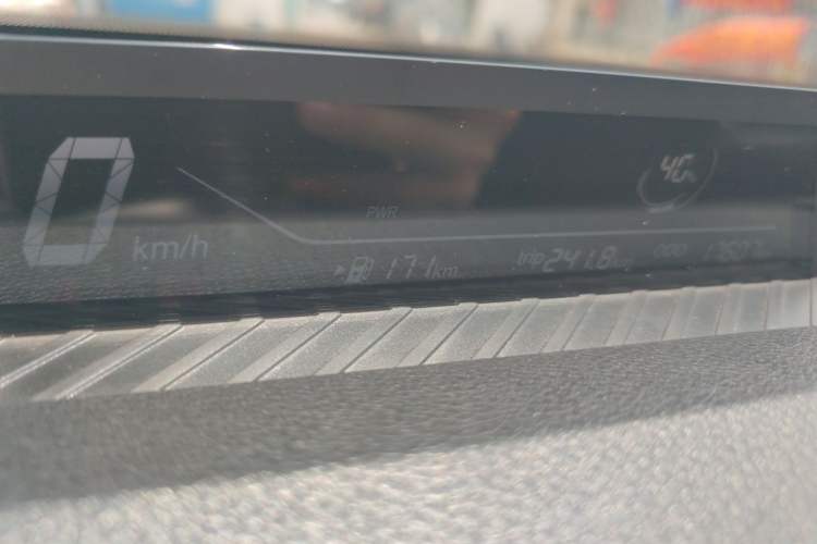 Used NETA V 2022 Chao 400 Lite Odometer Close Up