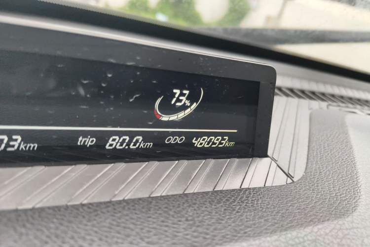 Used NETA V 2022 Chao 400 Lite Odometer Close Up