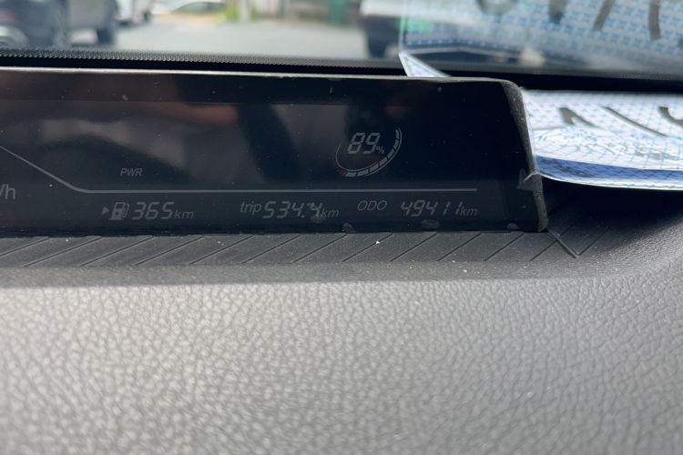Used NETA V 2022 Chao 400 Lite Odometer Close Up