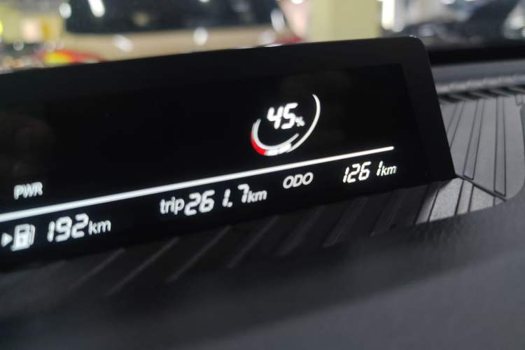 Used NETA V 2022 Chao 400 Lite Odometer Close Up