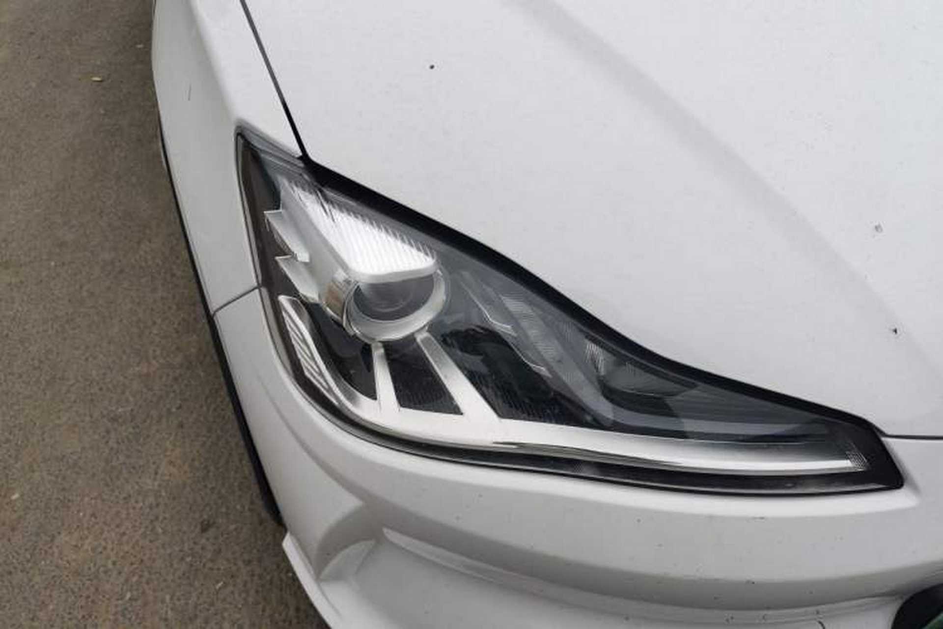 Used NETA V 2022 Chao 400 Lite Right Front Headlight