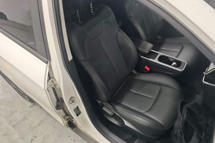 Used NETA V 2022 Chao 300 Industry Custom Edition Right Front Seat
