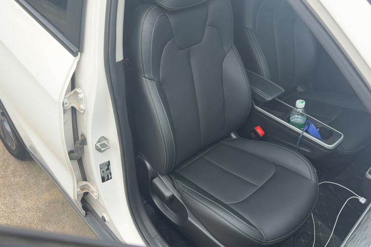 Used NETA V 2022 Chao 400 Lite Right Front Seat