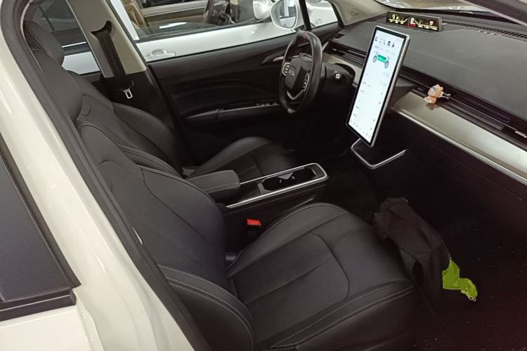 Used NETA V 2022 Chao 400 Lite Right Front Seat