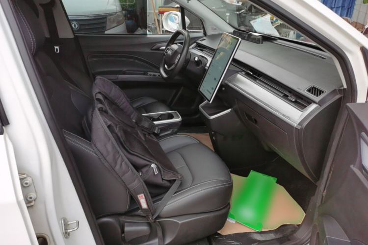 Used NETA V 2022 Chao 400 Lite Right Front Seat