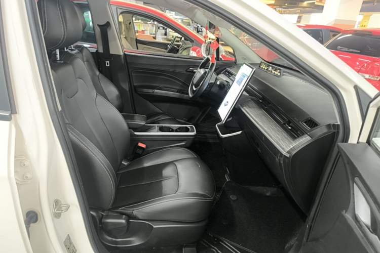 Used NETA V 2022 Chao 400 Lite Right Front Seat