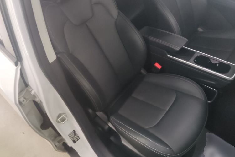 Used NETA V 2022 Chao 400 Lite Right Front Seat
