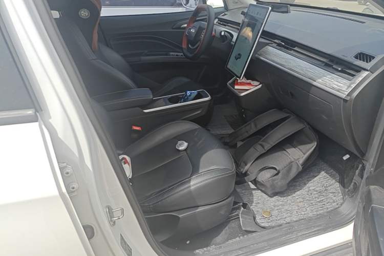Used NETA V 2022 Chao 400 Lite Right Front Seat