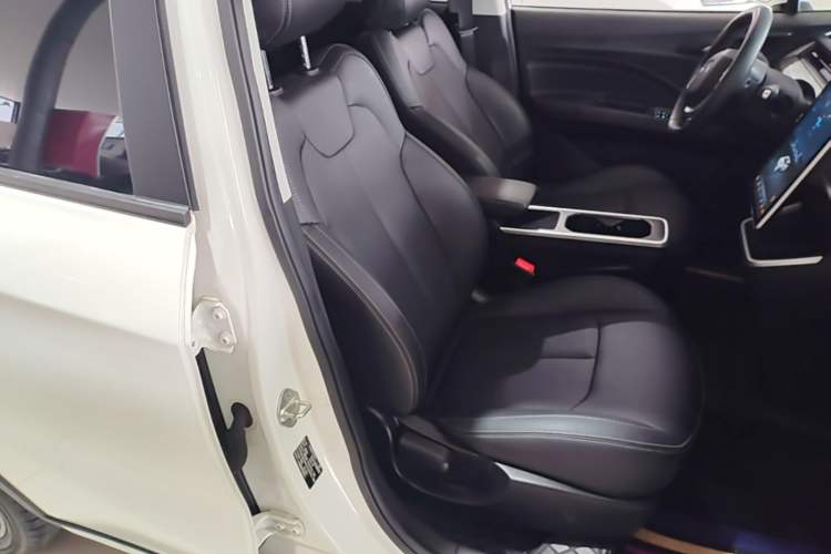 Used NETA V 2022 Chao 400 Right Front Seat