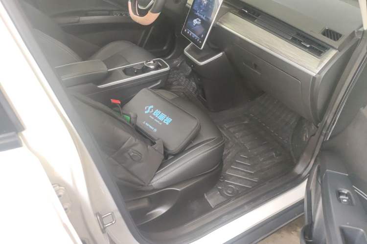 Used NETA V 2022 Chao 400 Right Front Seat