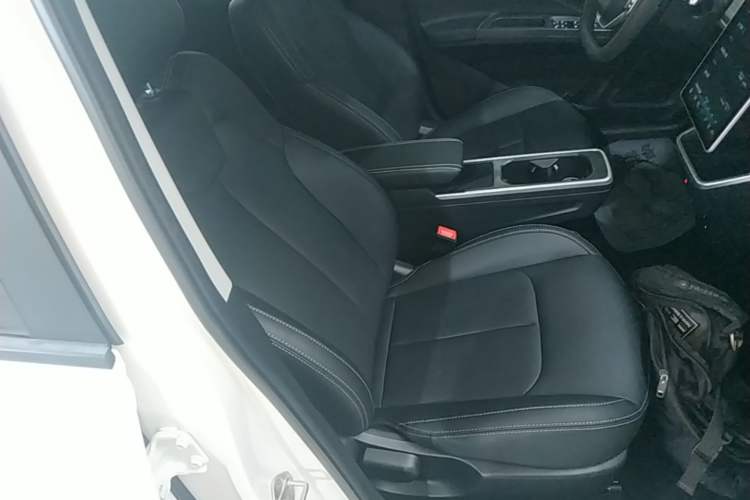 Used NETA V 2022 Chao 400 Lite Right Front Seat