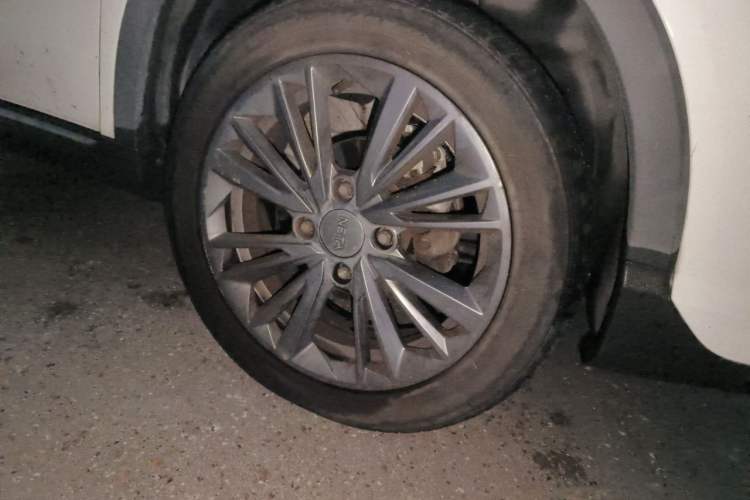 Used NETA V 2022 Chao 400 Right Front Wheel Hub