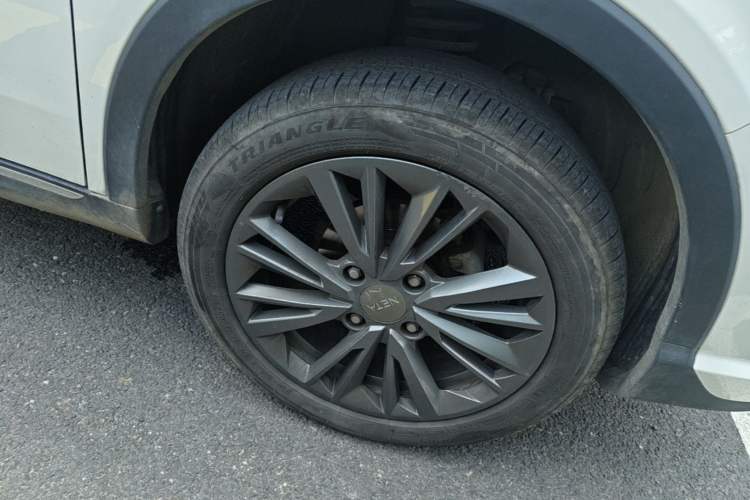 Used NETA V 2022 Chao 400 Lite Right Front Wheel Hub