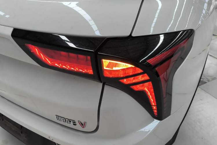 Used NETA V 2022 Chao 400 Lite Right Rear Taillight