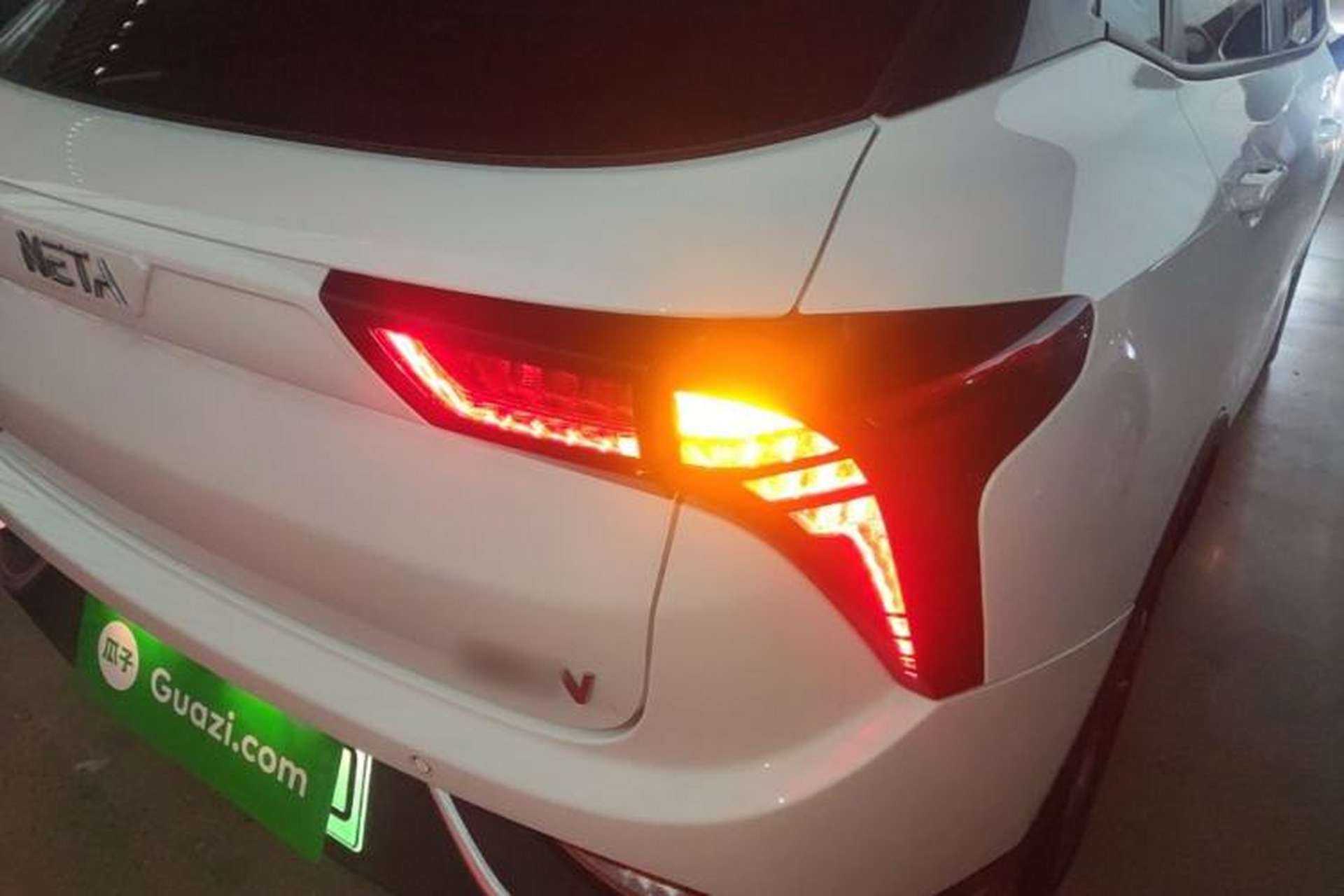 Used NETA V 2022 Chao 300 Lite Ternary Lithium Right Rear Taillight