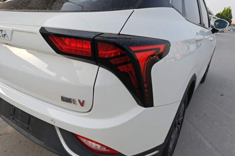 Used NETA V 2022 Chao 300 Lite Lithium Iron Phosphate Right Rear Taillight