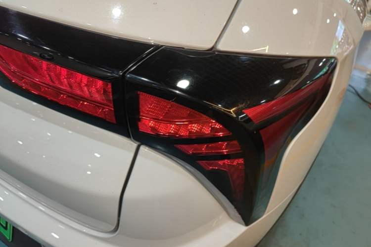 Used NETA V 2022 Chao 400 Lite Right Rear Taillight