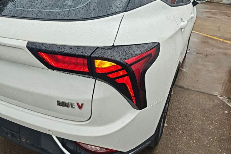 Used NETA V 2022 Chao 400 Lite Right Rear Taillight