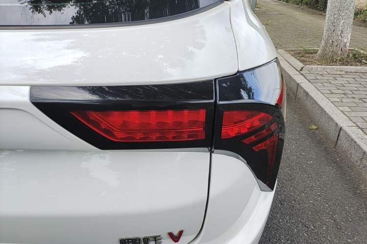 Used NETA V 2022 Chao 400 Lite Right Rear Taillight