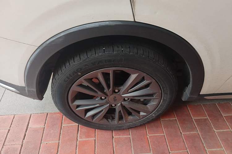 Used NETA V 2022 Chao 400 Lite Right Rear Wheel Hub