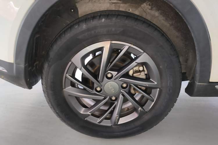 Used NETA V 2022 Chao 300 Lite Lithium Iron Phosphate Right Rear Wheel Hub