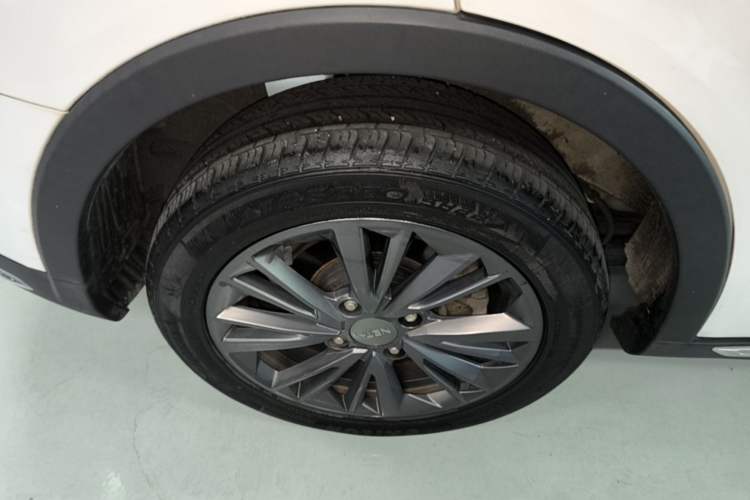 Used NETA V 2022 Chao 400 Lite Right Rear Wheel Hub