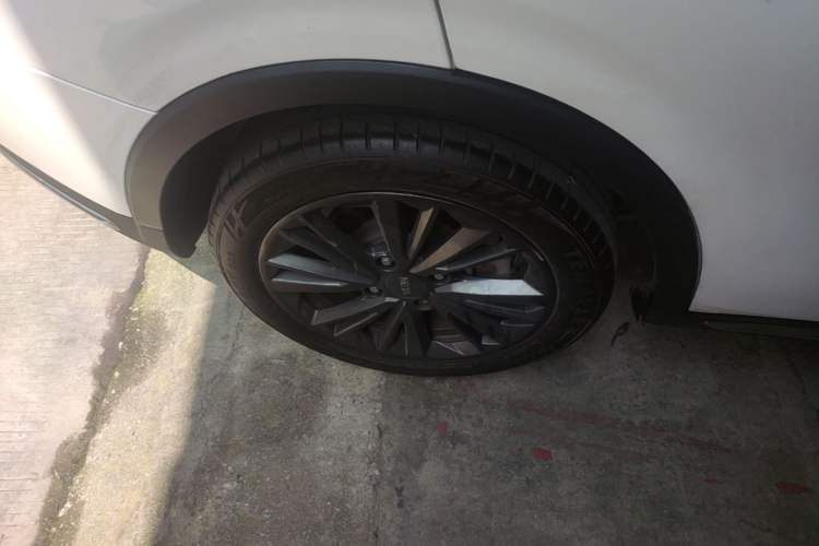 Used NETA V 2022 Chao 400 Right Rear Wheel Hub