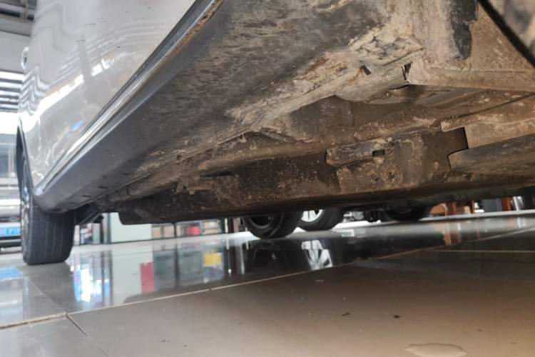 Used NETA V 2022 Chao 400 Lite Right Side Sill