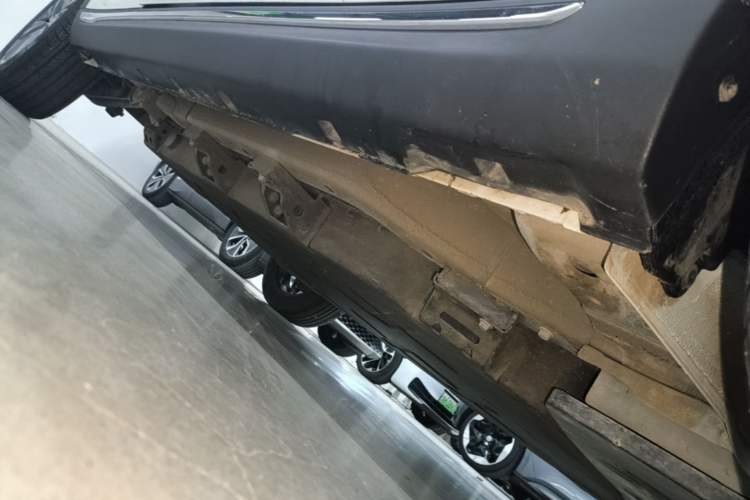 Used NETA V 2022 Chao 400 Lite Right Side Sill