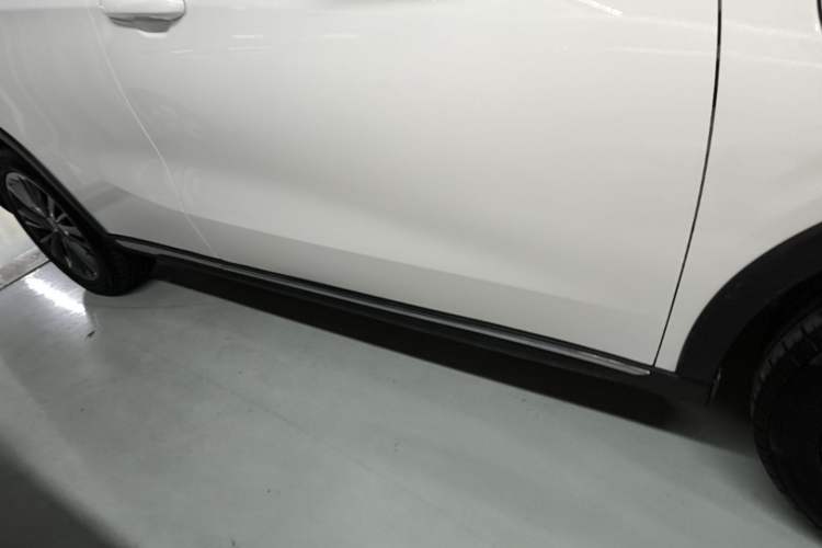 Used NETA V 2022 Chao 400 Lite Right Side Sill