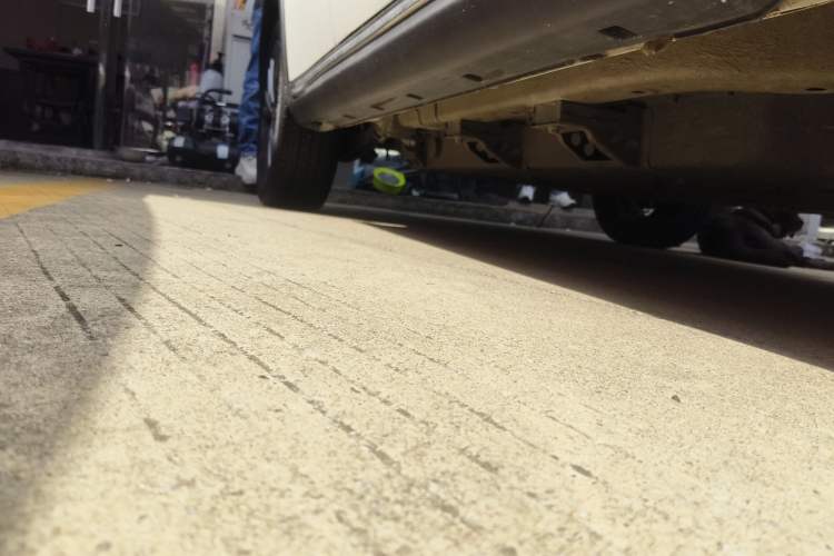 Used NETA V 2022 Chao 400 Lite Right Side Sill