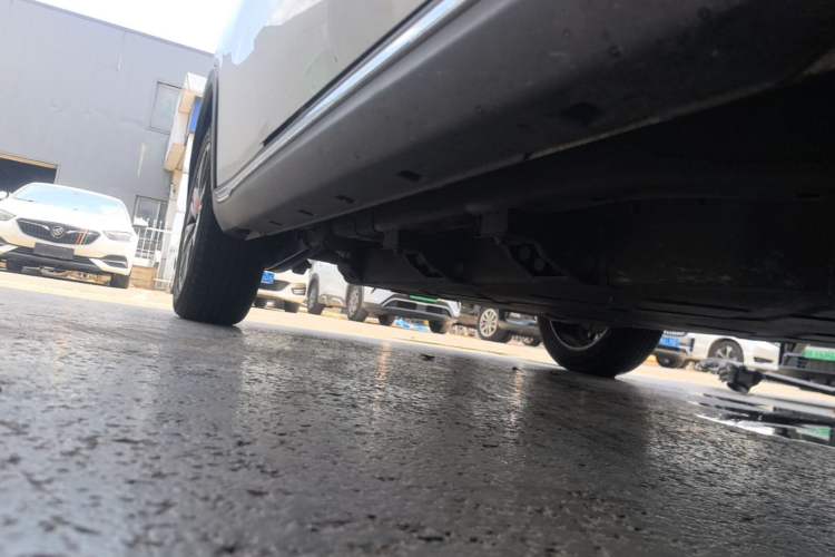 Used NETA V 2022 Chao 400 Lite Right Side Sill