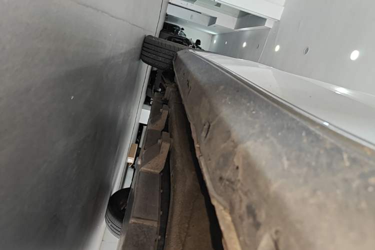 Used NETA V 2022 Chao 400 Lite Right Side Sill