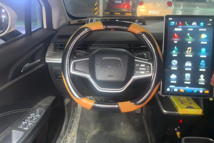 Used NETA V 2022 Chao 300 Lite Ternary Lithium Steering Wheel