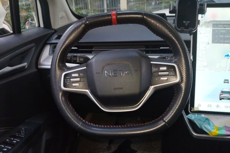 Used NETA V 2022 Pro Long-Range Smart Edition Steering Wheel