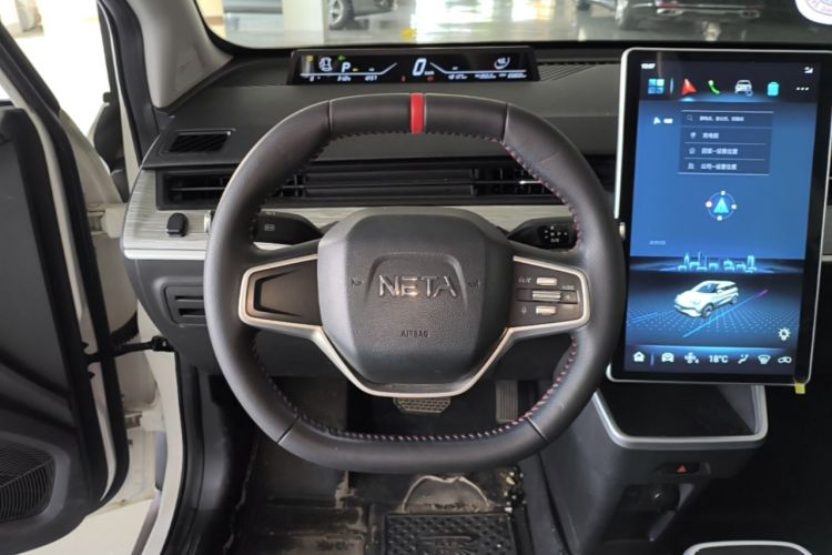 Used NETA V 2022 Chao 300 Lite Lithium Iron Phosphate Steering Wheel