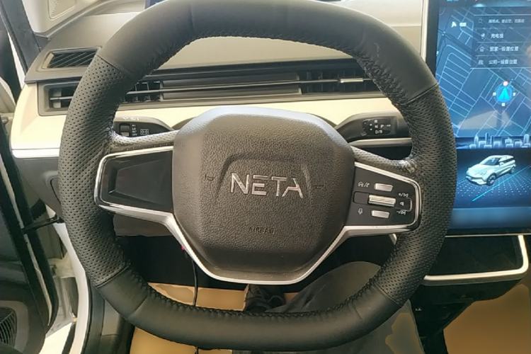 Used NETA V 2022 Chao 300 Lite Lithium Iron Phosphate Steering Wheel