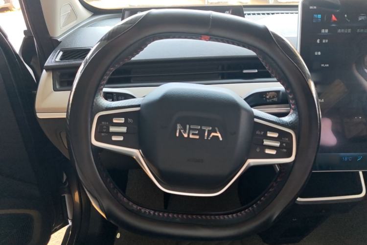 Used NETA V 2022 Long-Range Industry Custom Edition Steering Wheel