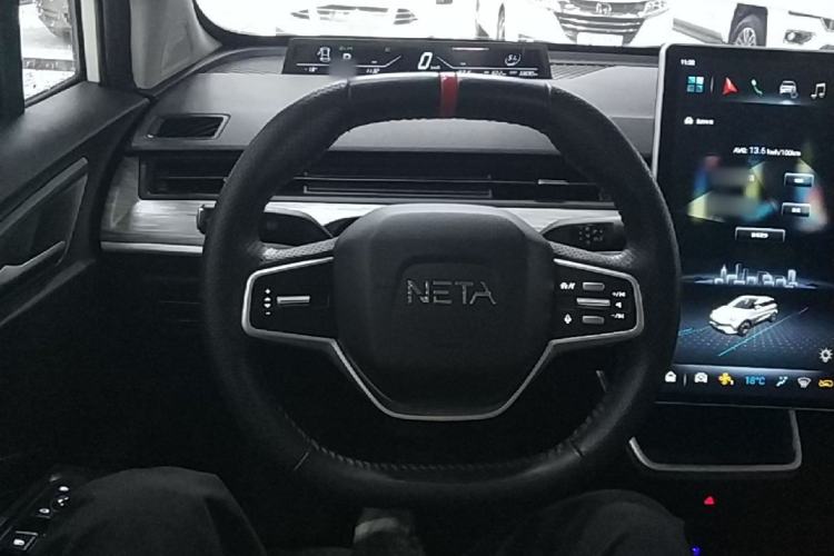 Used NETA V 2022 Pro Long-Range Smart Edition Steering Wheel