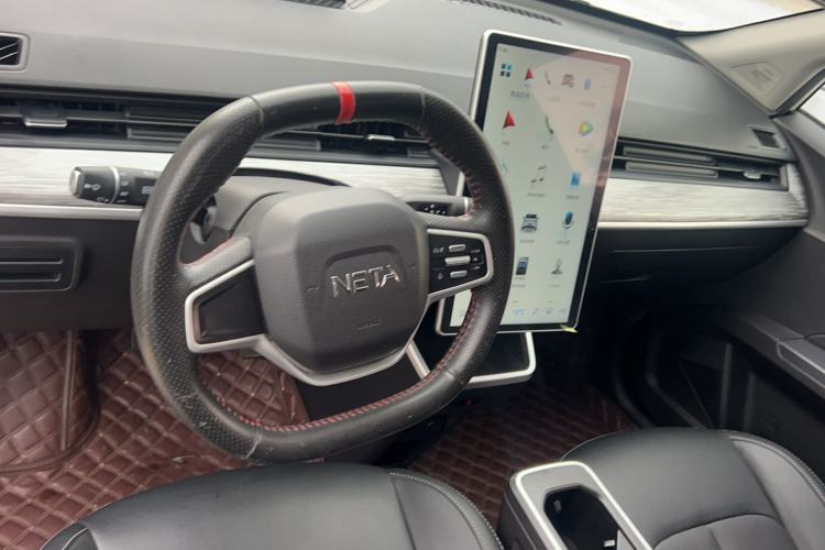 Used NETA V 2022 Chao 300 Lite Ternary Lithium Steering Wheel