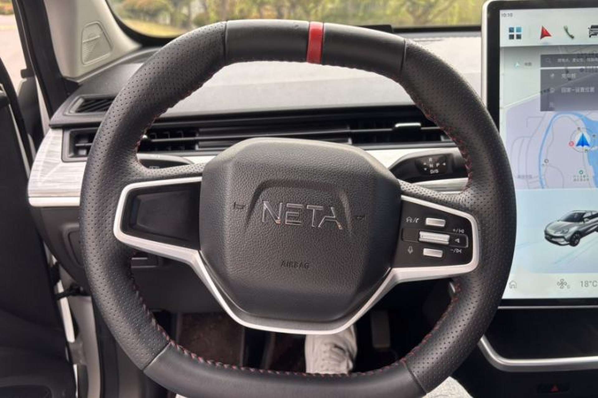 Used NETA V 2022 Chao 300 Lite Ternary Lithium Steering Wheel