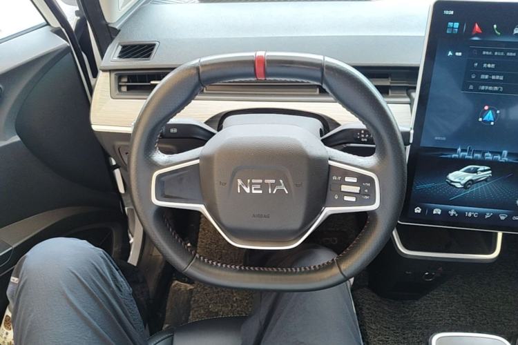 Used NETA V 2022 Chao 300 Lite Ternary Lithium Steering Wheel