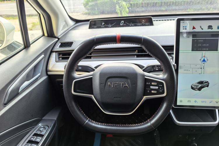 Used NETA V 2022 Chao 300 Lite Ternary Lithium Steering Wheel