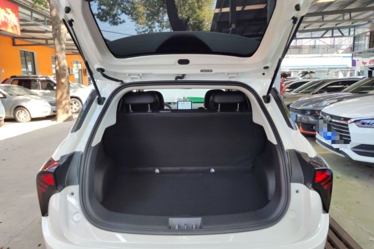 Used NETA V 2022 Chao 400 Lite Trunk