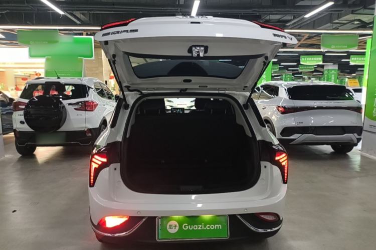 Used NETA V 2022 Chao 400 Lite Trunk