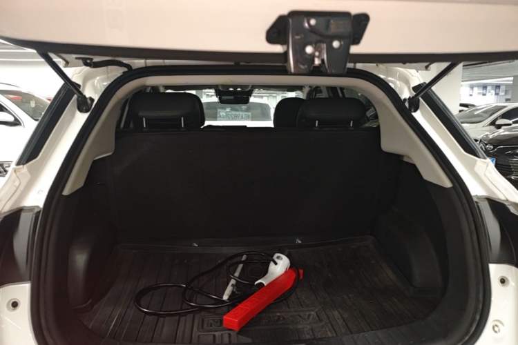 Used NETA V 2022 Chao 400 Lite Trunk