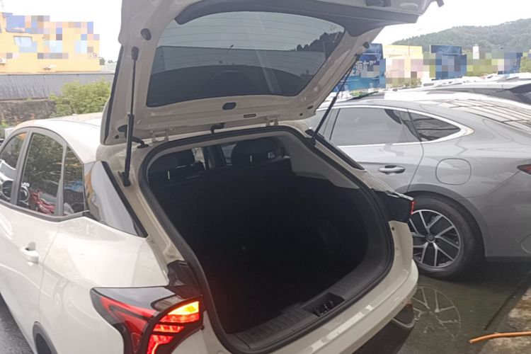 Used NETA V 2022 Chao 400 Pro Trunk