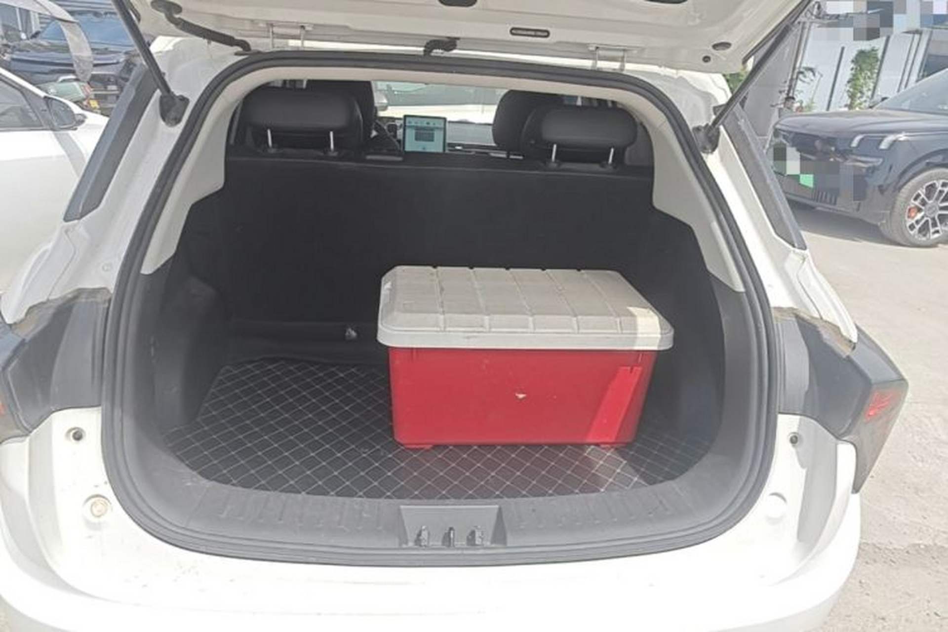 Used NETA V 2022 Chao 400 Lite Trunk