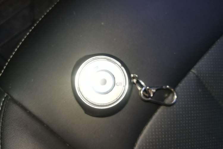 Used NETA V 2022 Chao 300 Lite Ternary Lithium Vehicle Key
