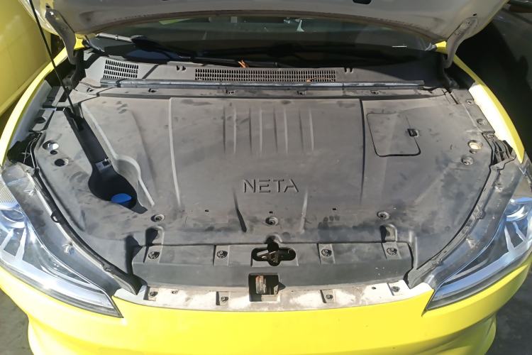 Used NETA V 2022 Chao 400 Lite Engine Bay